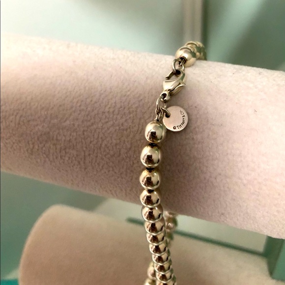 Graduated Ball Bead Necklace - Picture 2 of 2